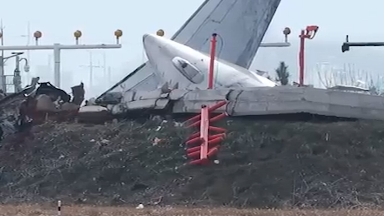 韓國客機(jī)或因撞上違規(guī)混凝土設(shè)施爆炸,科學(xué)評估解析說明_輕量版50.58.32