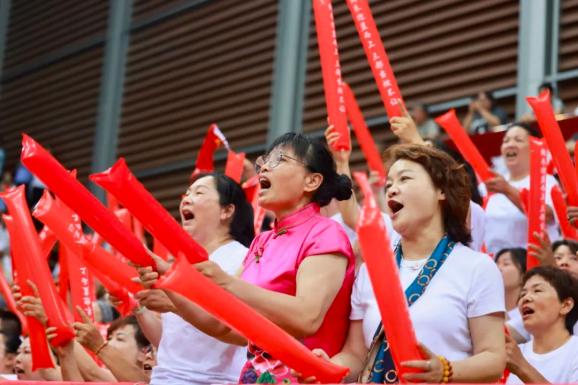 澳門致富一碼,中國嗩吶女博士在維也納吹響好漢歌